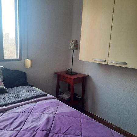 Una Habitacion Individual En Casa Familiar Dentro De Ciudad Patrimonio De La Humanidad Алькала-де-Энарес Экстерьер фото
