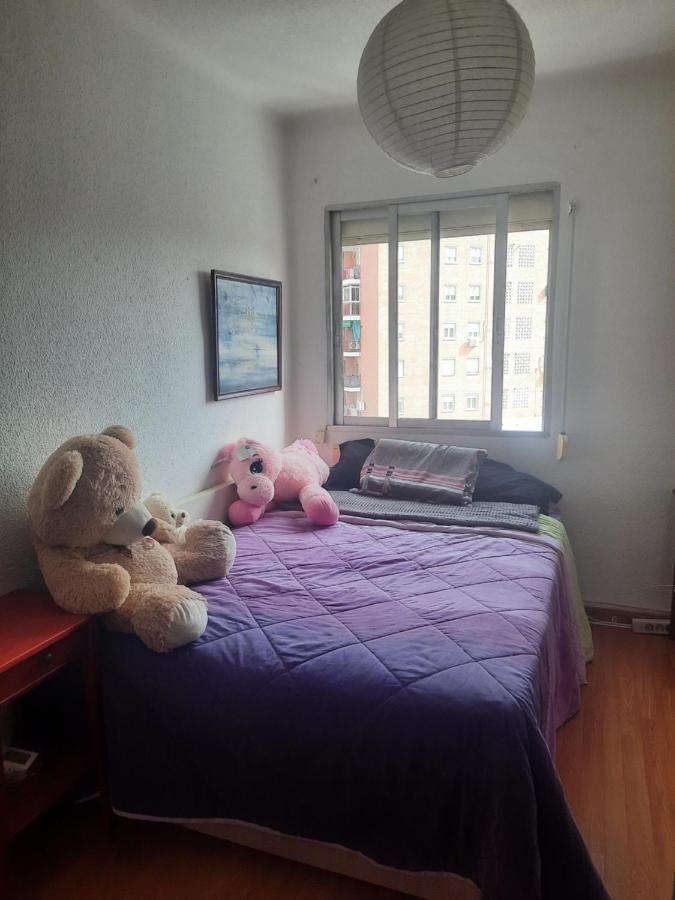 Una Habitacion Individual En Casa Familiar Dentro De Ciudad Patrimonio De La Humanidad Алькала-де-Энарес Экстерьер фото